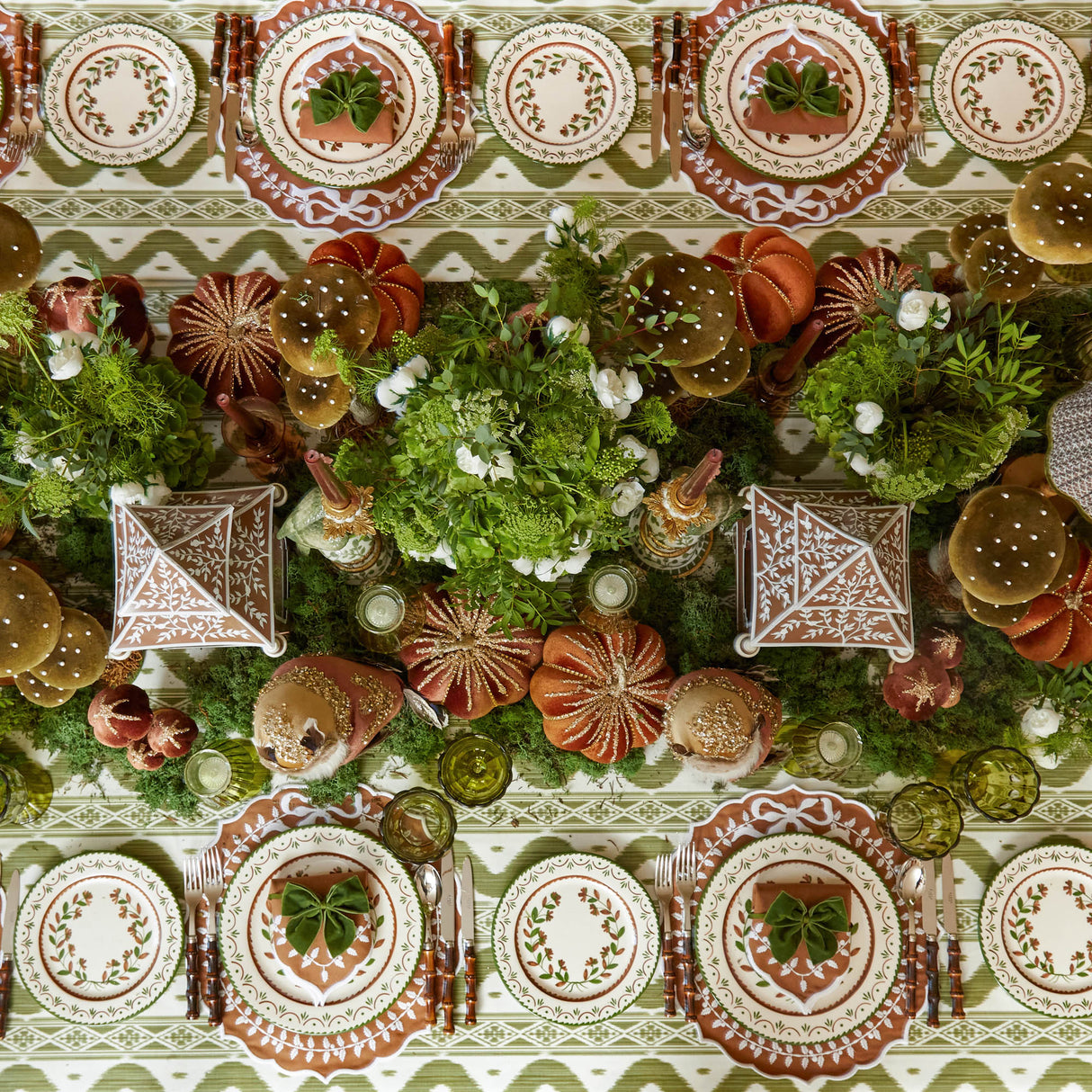 Chocolate Jospehine Dinner & Starter Plates (Set of 8)