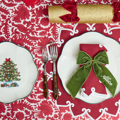 Mrs. Alice Christmas Tree Starter Plate (Set of 4)