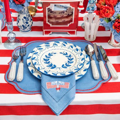 Elizabeth Blue Garland Dinner & Starter Plates (Set of 8)