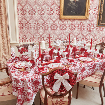 Elizabeth Red Garland Dinner Plates (Set of 4)