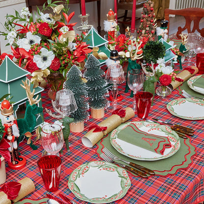Red Berry Dinner & Starter Plates (Set of 8)