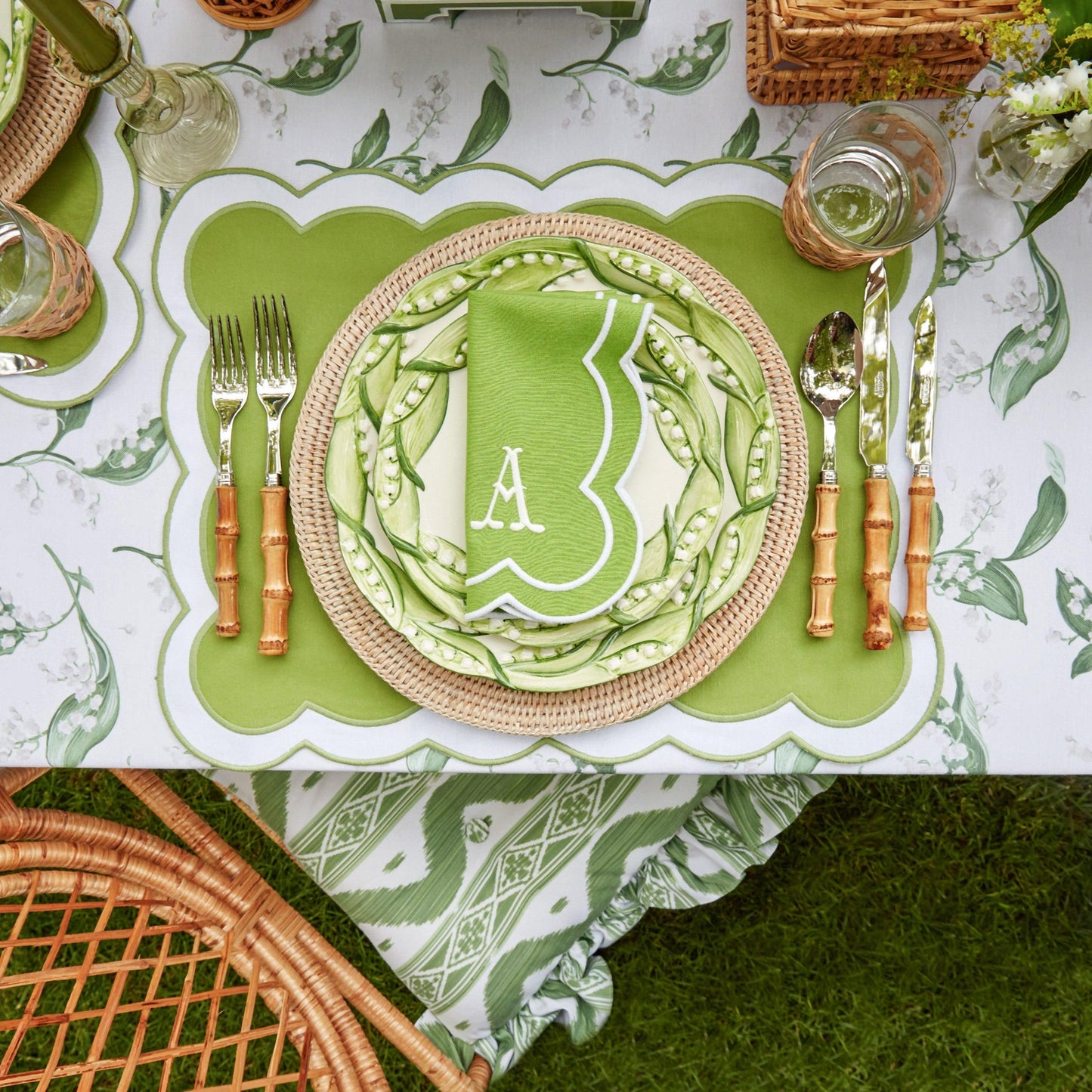 Lily of the Valley Dinner & Starter Plates (Set of 4)